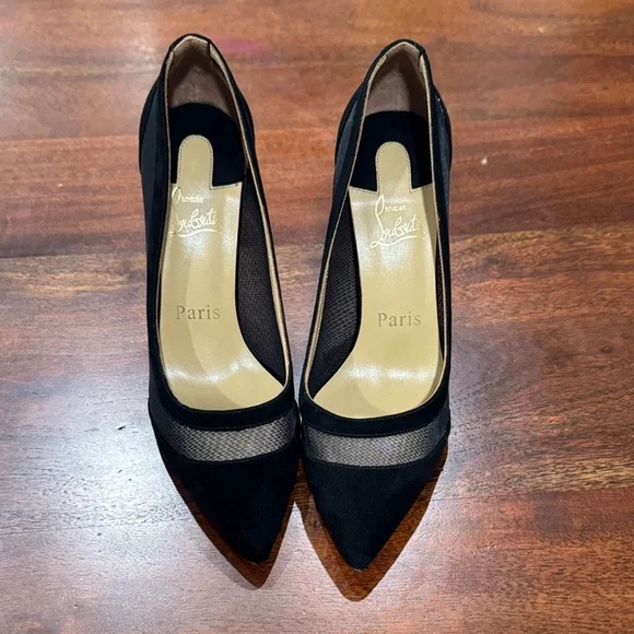Christian Louboutin black suede pumps. - Picture 13 of 13